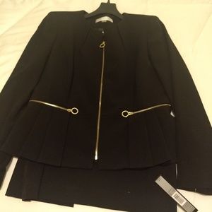 Tahari ASL skirt suit